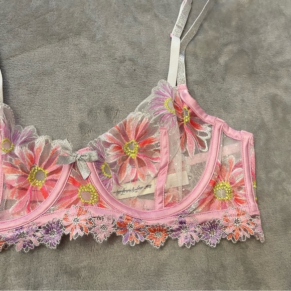 New! For Love & Lemons Aster Embroidery Underwired Bra Pink Purple 10064 - Picture 5 of 8